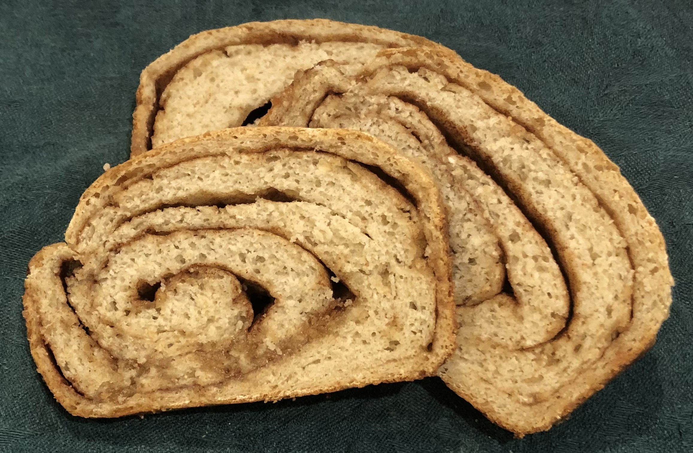 Tzangzhong-Inspired Forever Soft Cinnamon Swirl Bread
