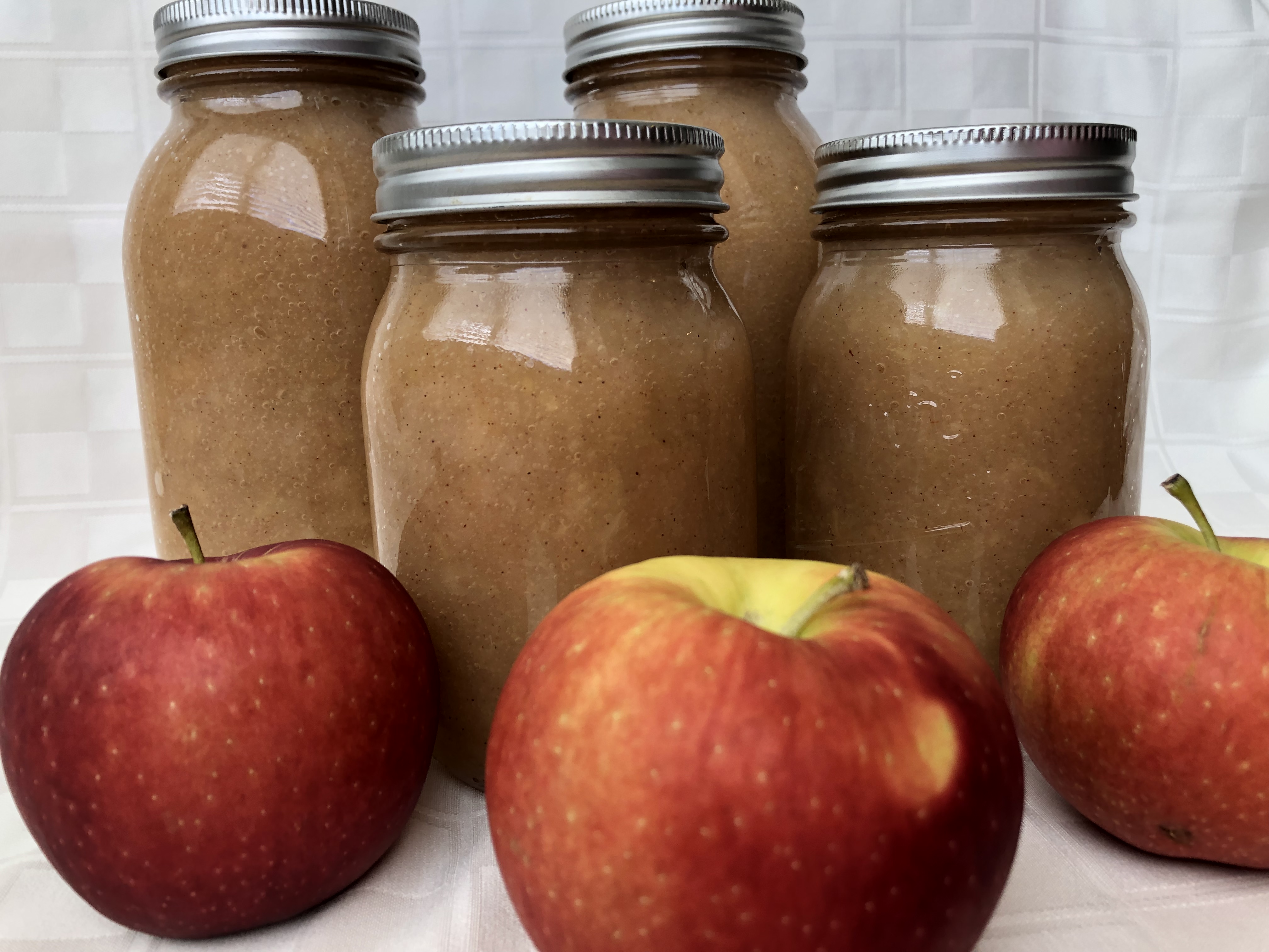 How to Can Homemade Applesauce, It’s Easier than You Think!