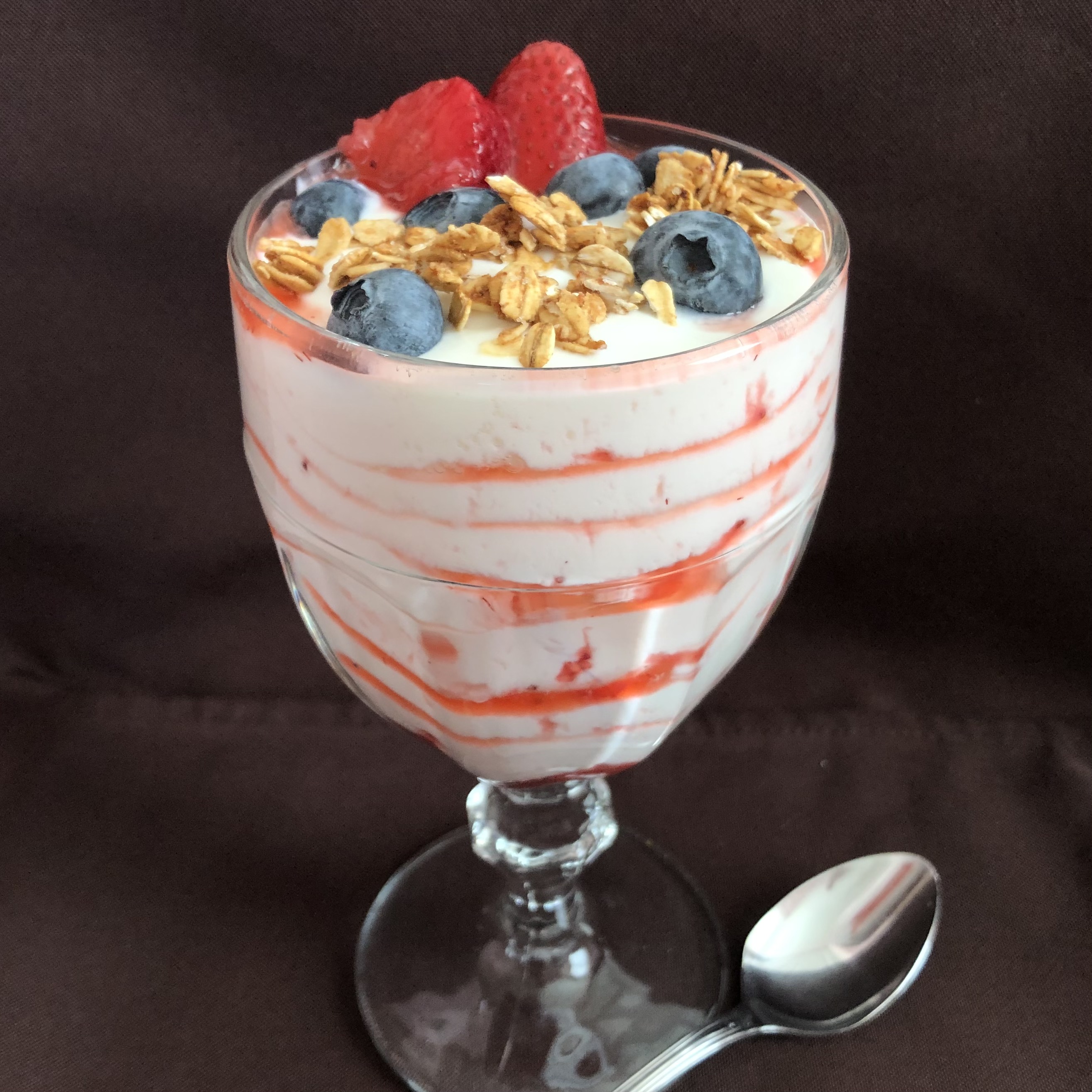 How to Make Homemade Yogurt with a Slow Cooker