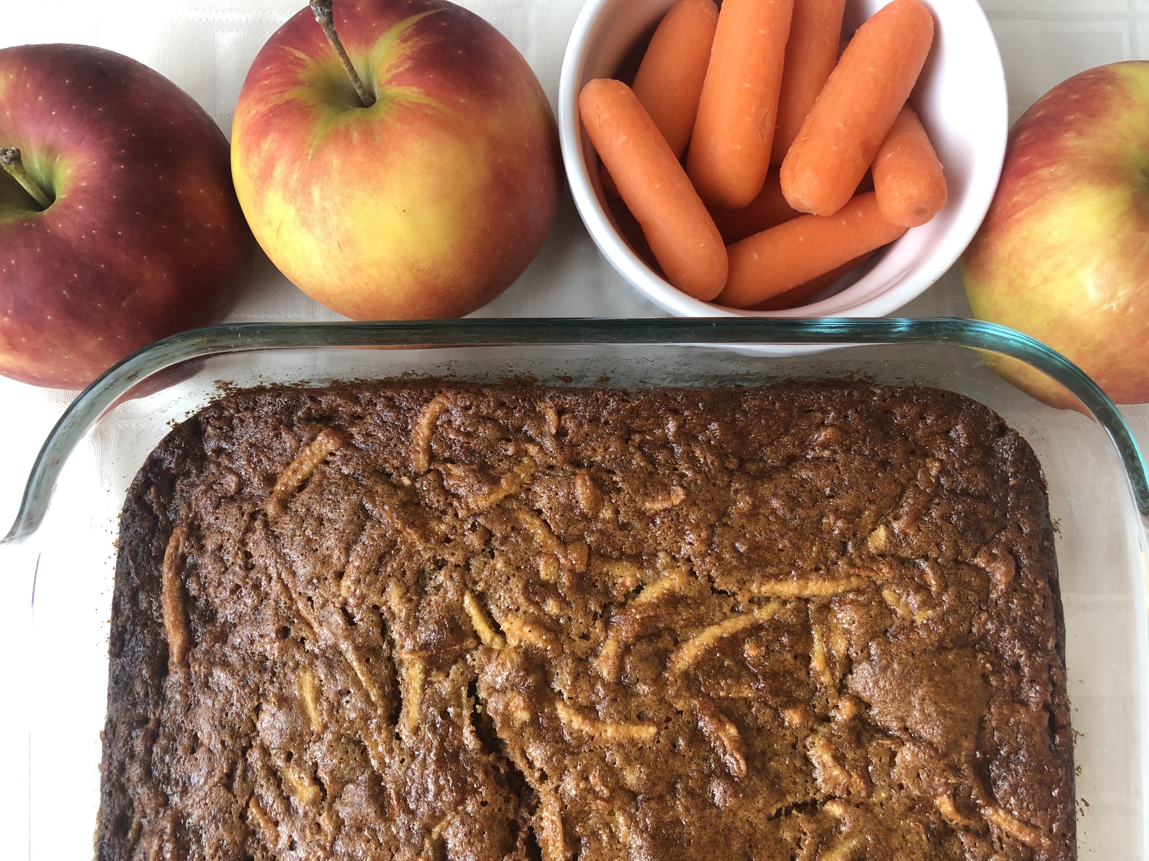 Breakfast Apple Spice Cake, Full of Sweetness and Secretly Healthy!